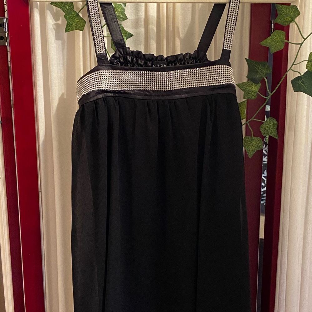 Dress - Picture 2 of 5